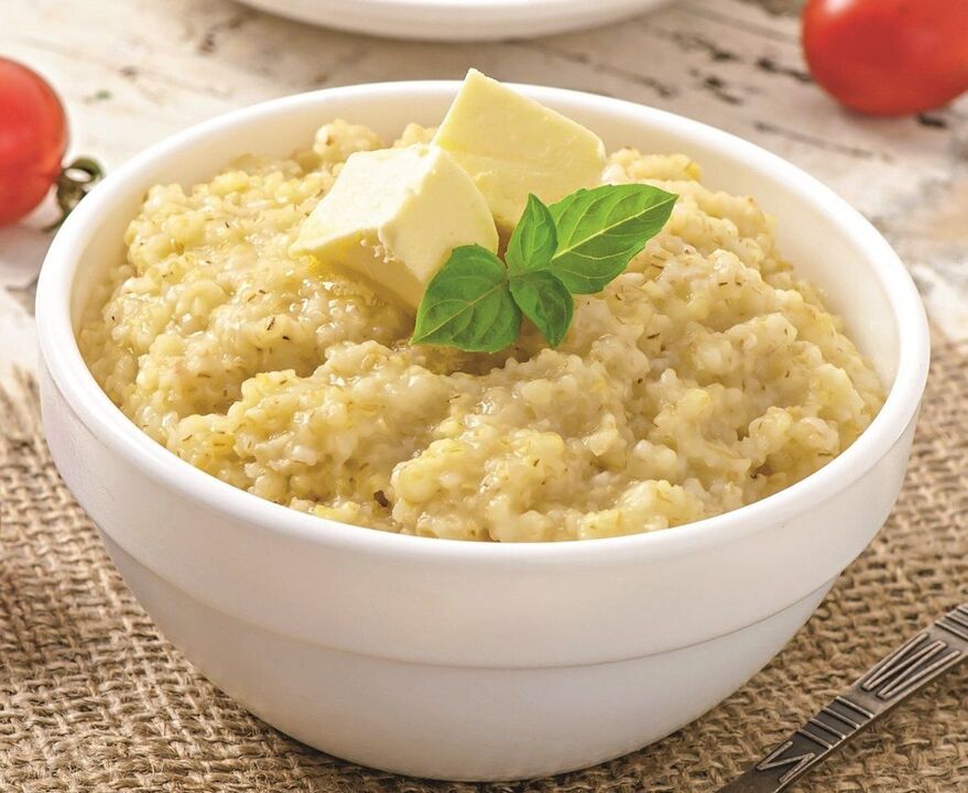 Haferbrei zum Frühstück zum Abnehmen