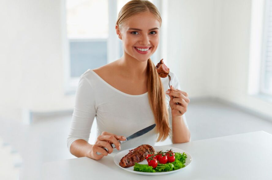 Während der Wechselphase der Dukan-Diät ist es notwendig, Protein- und Gemüsegerichte zu sich zu nehmen